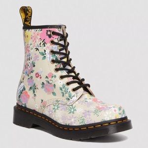 Dr. Martens 1460 Floral Mashup/Parchment Beige Leather Lace Up Boots Size 9